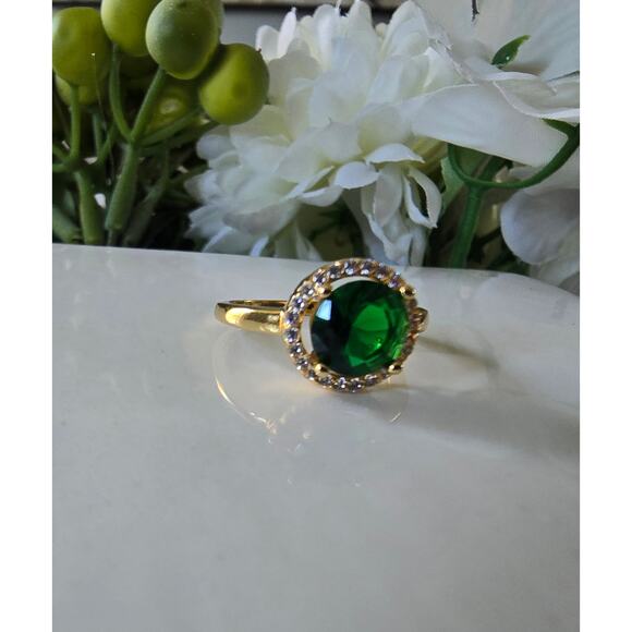 Gold Plated Green Round CZ Ring Size 6 New - Picture 4 of 5